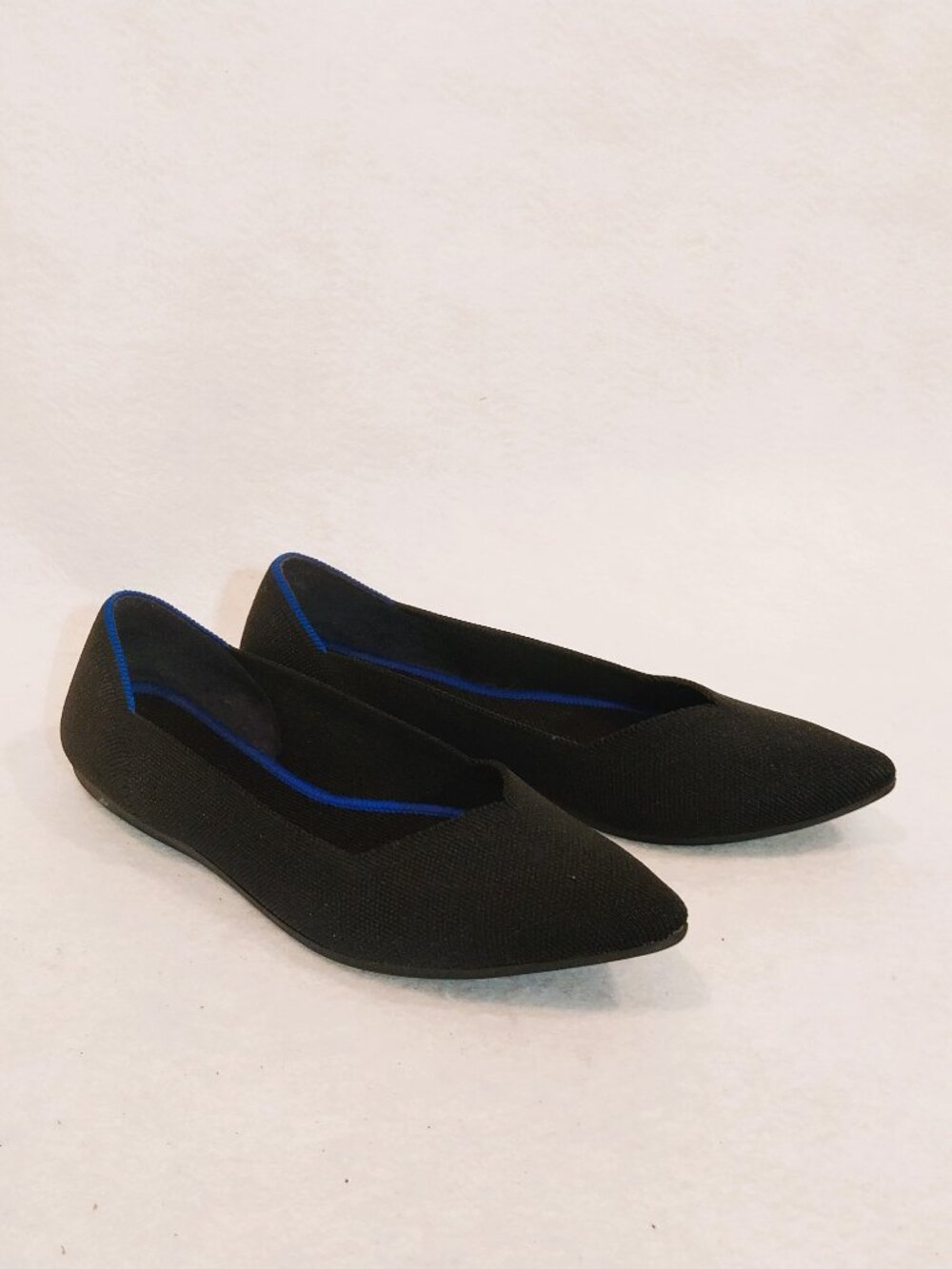 Rothys Pointed Toe Flats Women 9.5 Solid Black Comfort Walking Shoes Knit Fabric